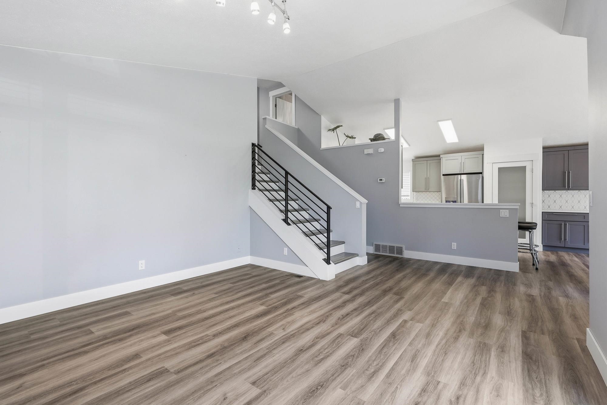 617 South F Street Spokane, WA 99224 - Photo 6 of 38