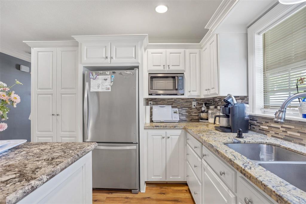 296 H L Road Kinder, LA 70648 - Photo 4 of 16