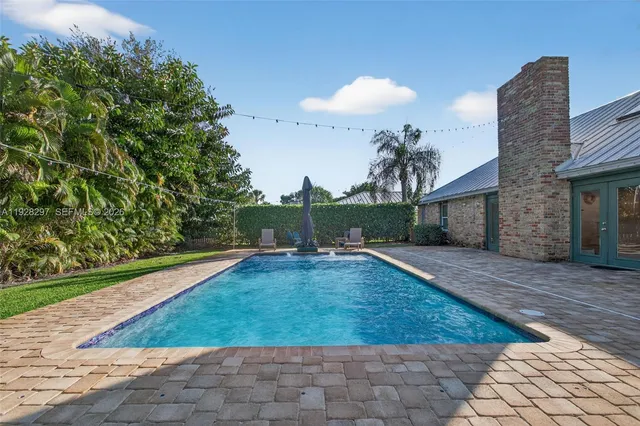 $775,000 | 3804 Southeast Fairway West, Stuart, FL 34997