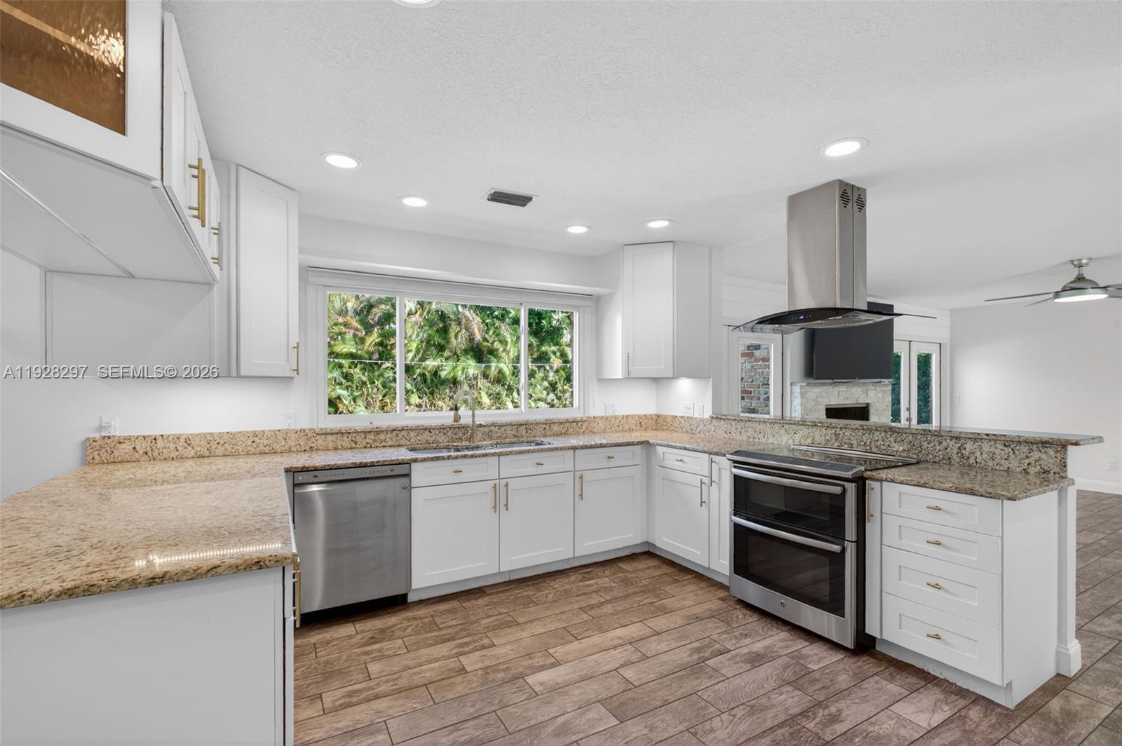 3804 Southeast Fairway West Stuart, FL 34997 - Photo 21 of 47 13x12