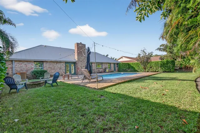 $775,000 | 3804 Southeast Fairway West, Stuart, FL 34997