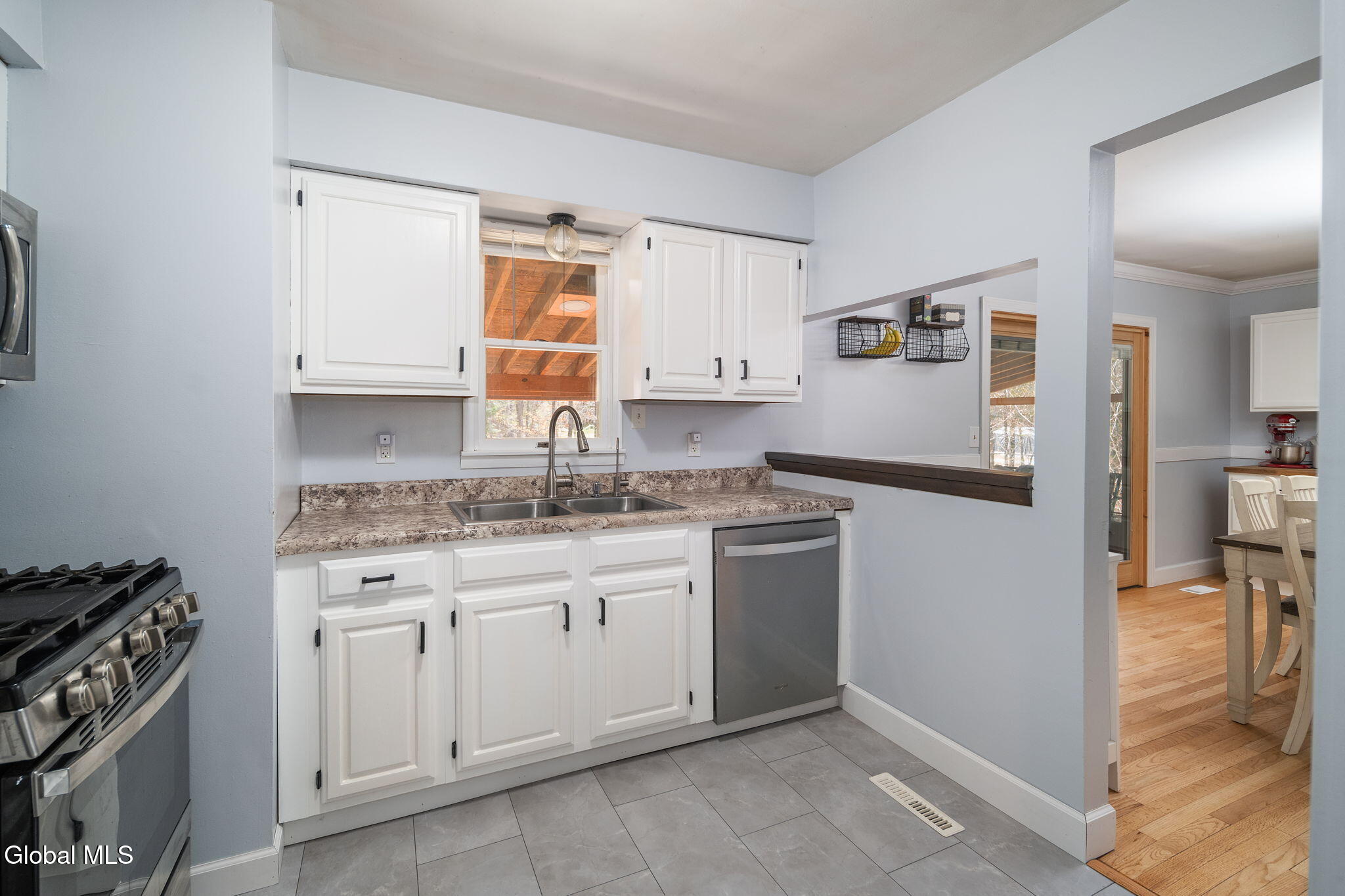 521 North Creek Road Greenfield, NY 12833 - Photo 6 of 34 11-521NCreekRd_11