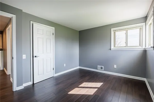 $199,900 | 275 Ogden Center Road, Ogden, NY 14559