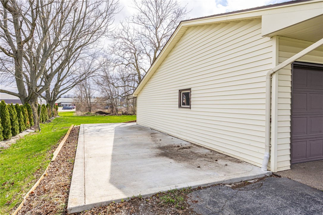 275 Ogden Center Road Ogden, NY 14559 - Photo 5 of 49