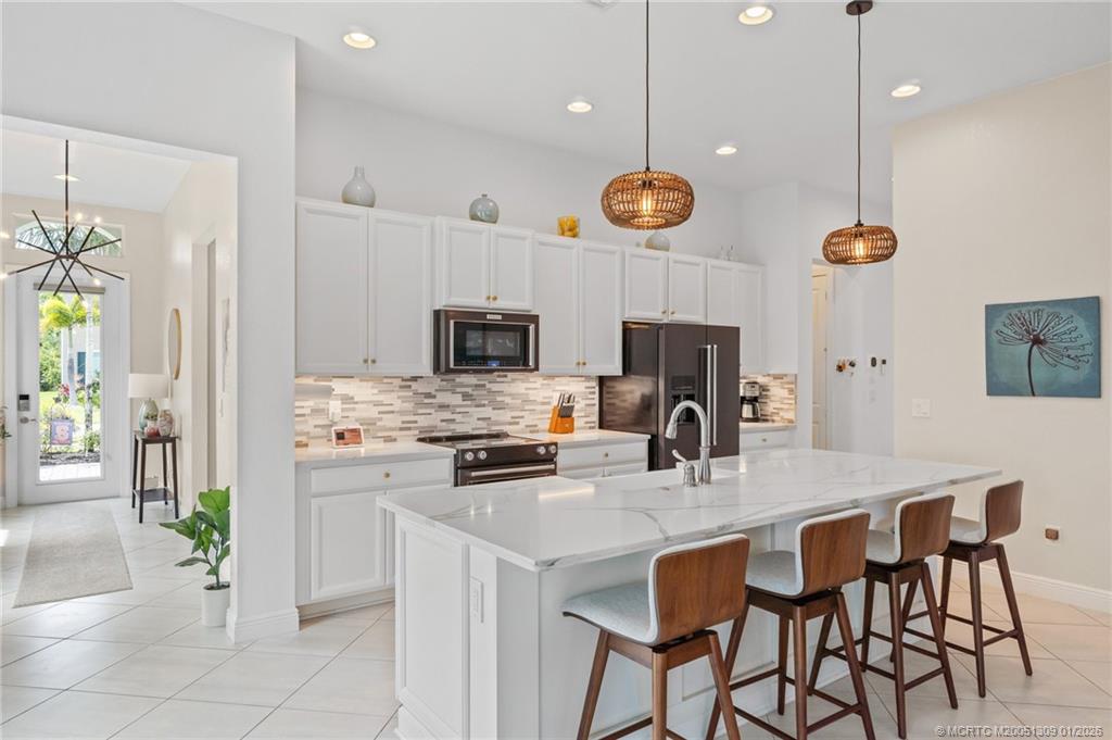 4713 Southwest Briarwood Court Stuart, FL 34997 - Photo 11 of 57