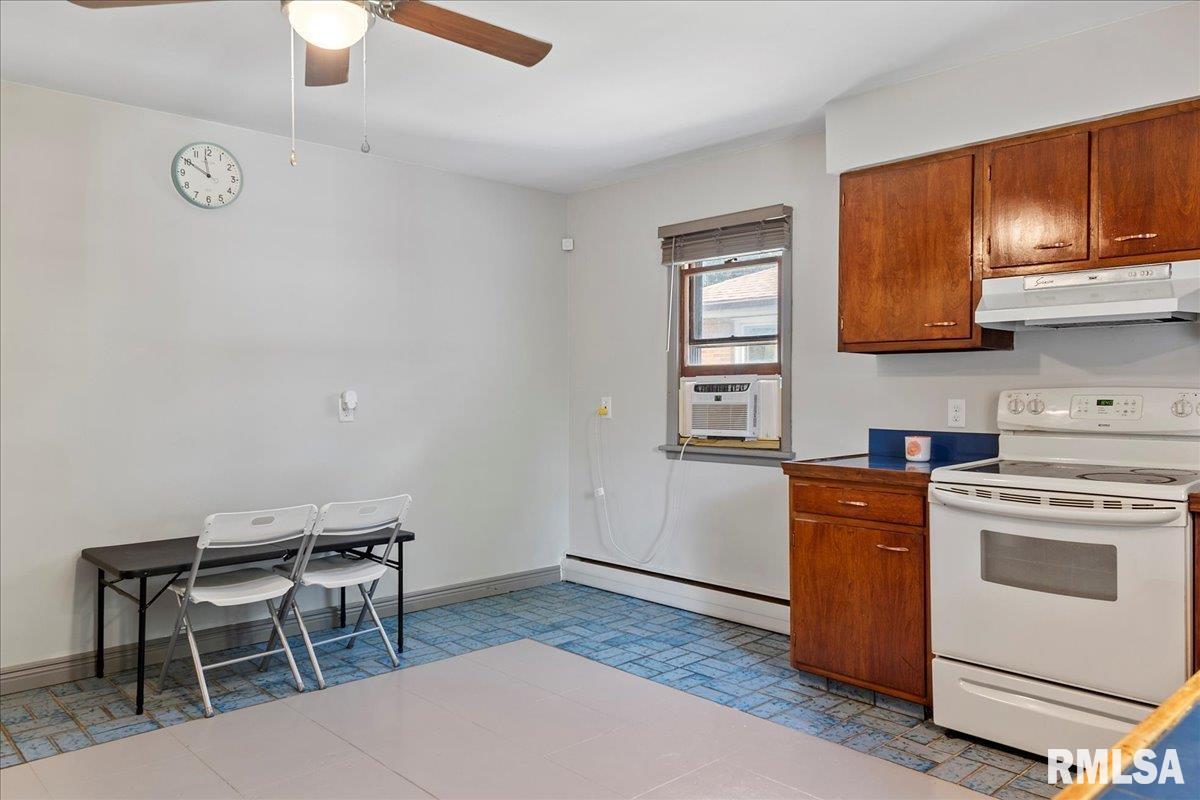 2915 East Elliott Avenue Springfield, IL 62702 - Photo 12 of 43