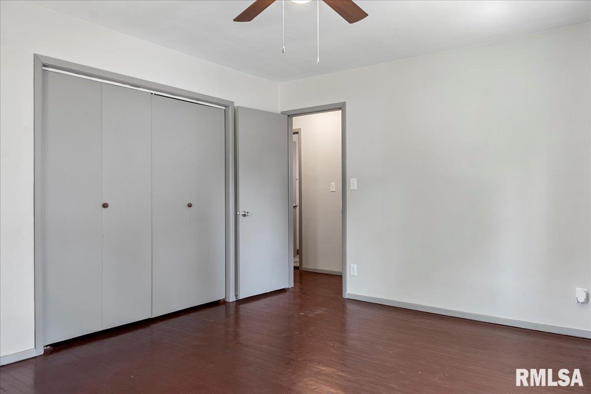 2915 East Elliott Avenue Springfield, IL 62702 - Photo 14 of 43