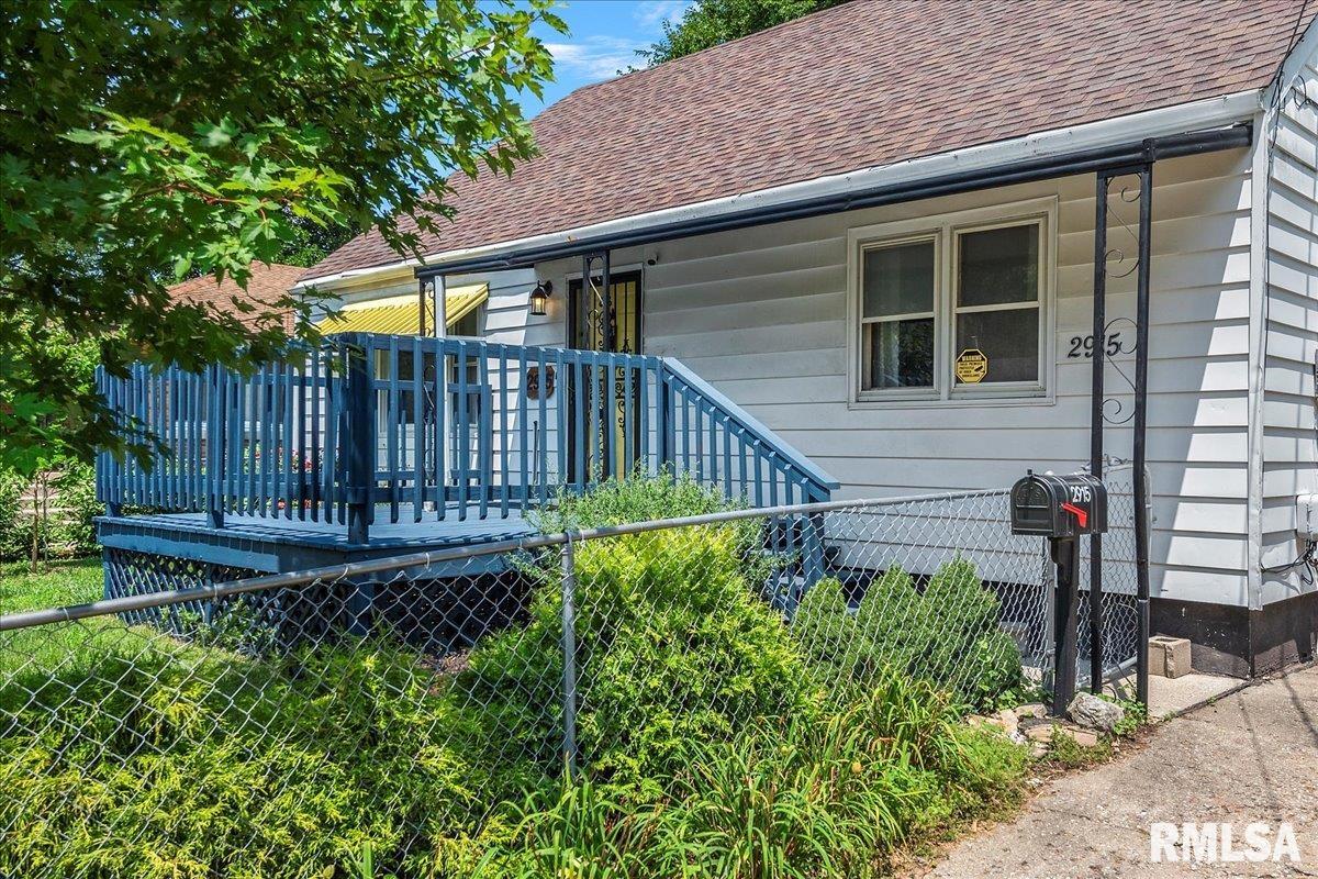 2915 East Elliott Avenue Springfield, IL 62702 - Photo 4 of 43