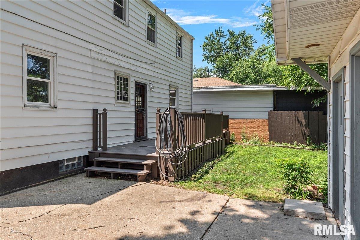 2915 East Elliott Avenue Springfield, IL 62702 - Photo 41 of 43