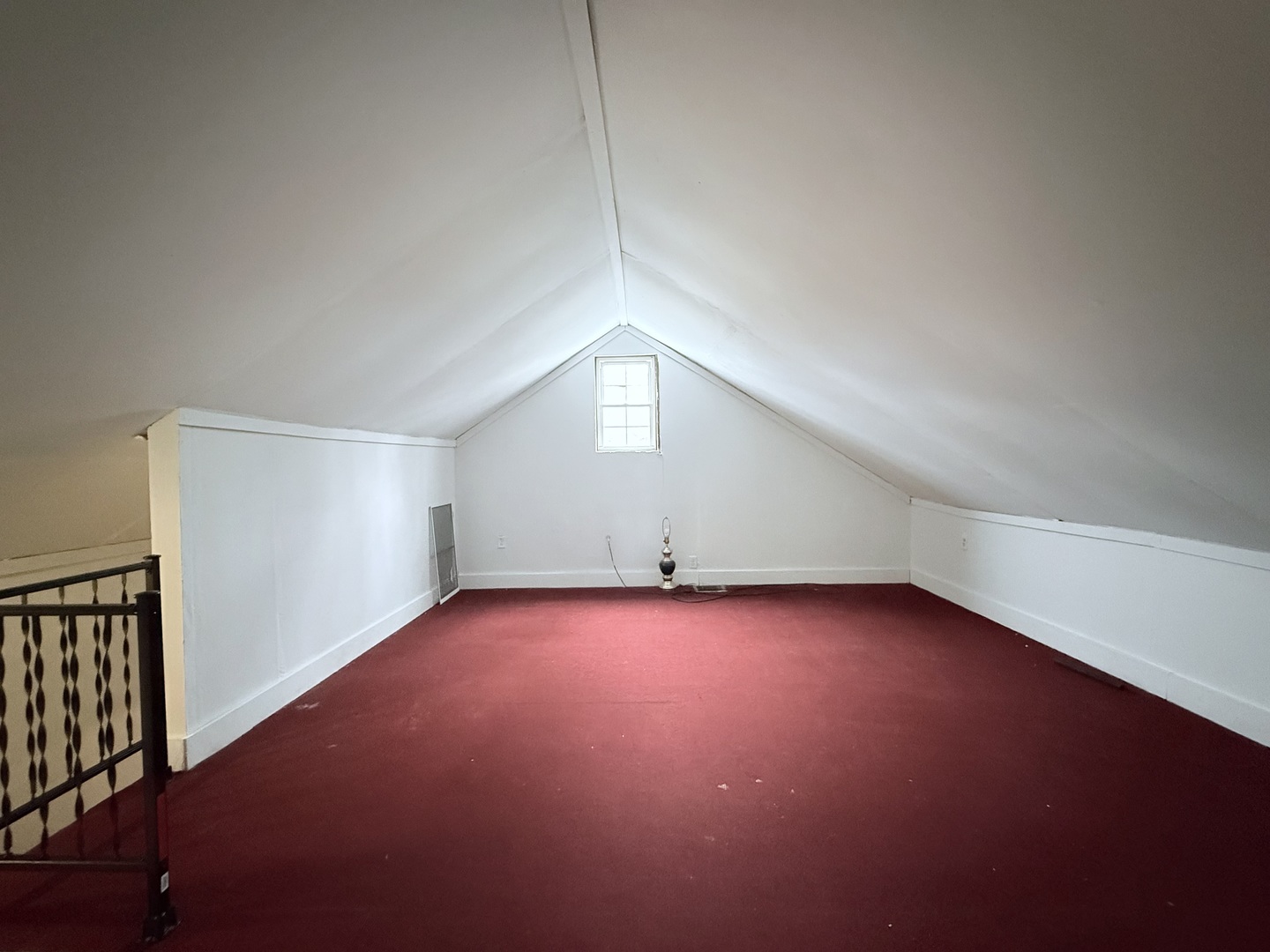 613 North Center Street Clinton, IL 61727 - Photo 13 of 17