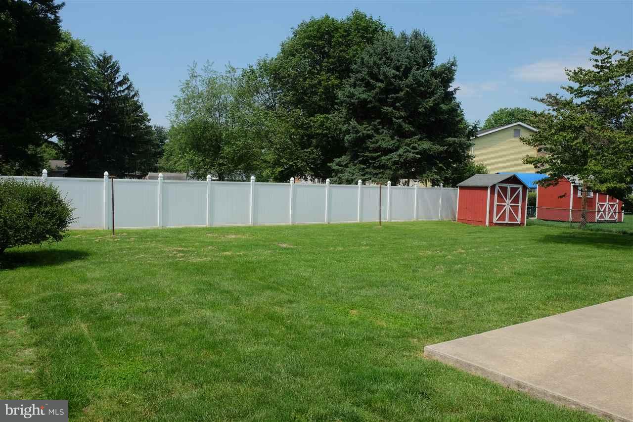 95 Oneida Road Camp Hill, PA 17011 - Photo 4 of 15 Gallery Image 4