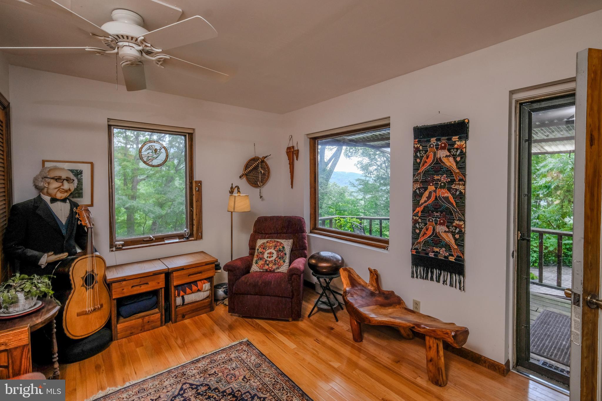 148 High Spruce Road Front Royal, VA 22630 - Photo 26 of 73 Living Room