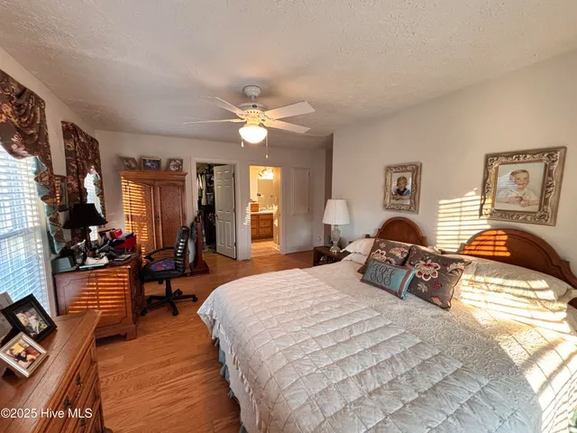 $399,999 | 107 Christopher Lane, Clinton, NC 28328