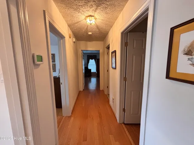 $399,999 | 107 Christopher Lane, Clinton, NC 28328