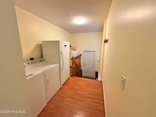 $389,999 | 107 Christopher Lane, Clinton, NC 28328