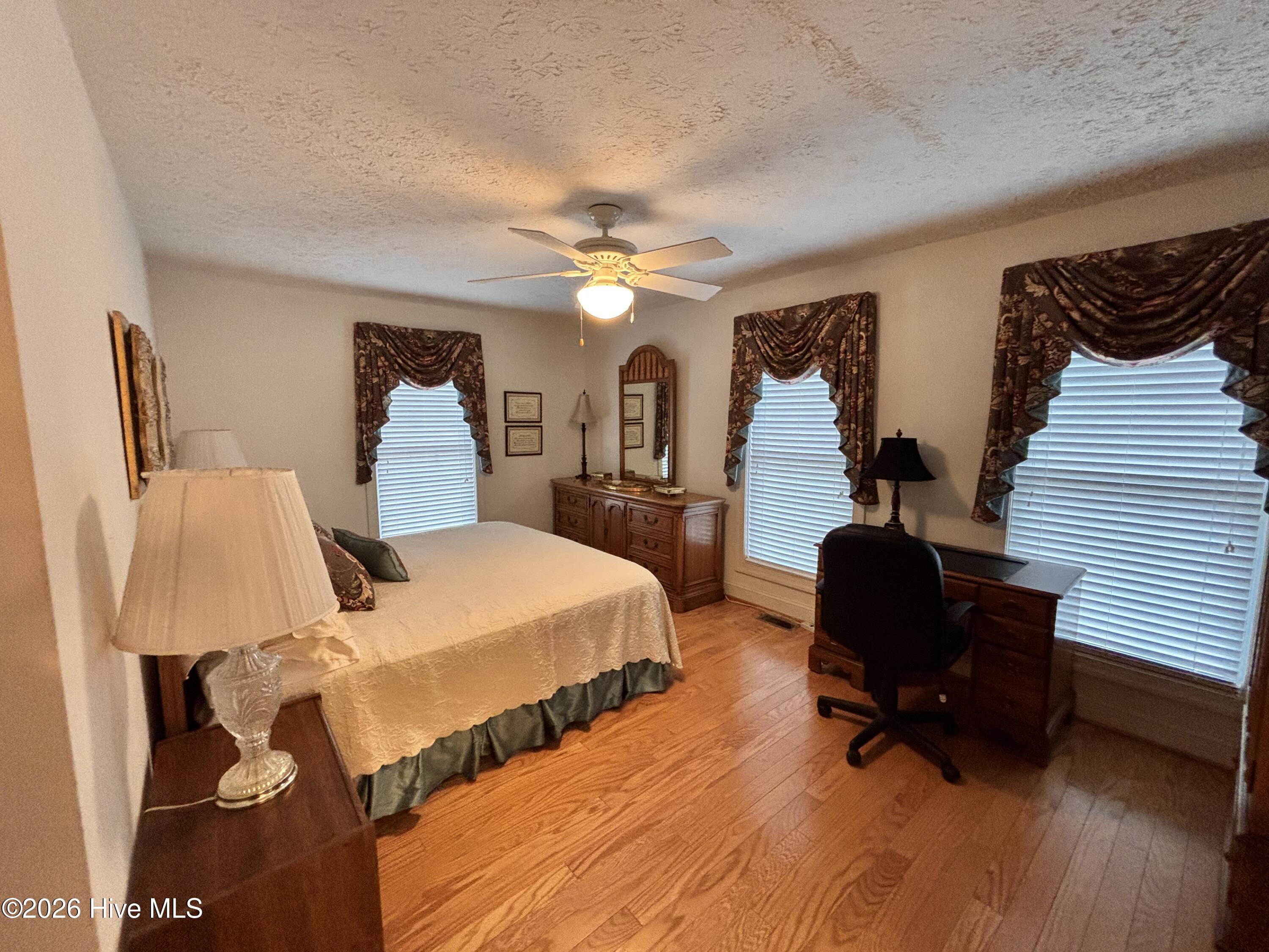 107 Christopher Lane Clinton, NC 28328 - Photo 23 of 40 IMG_1096