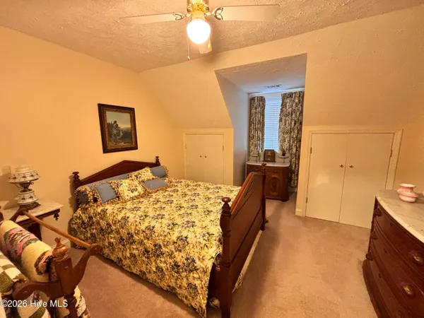$389,999 | 107 Christopher Lane, Clinton, NC 28328