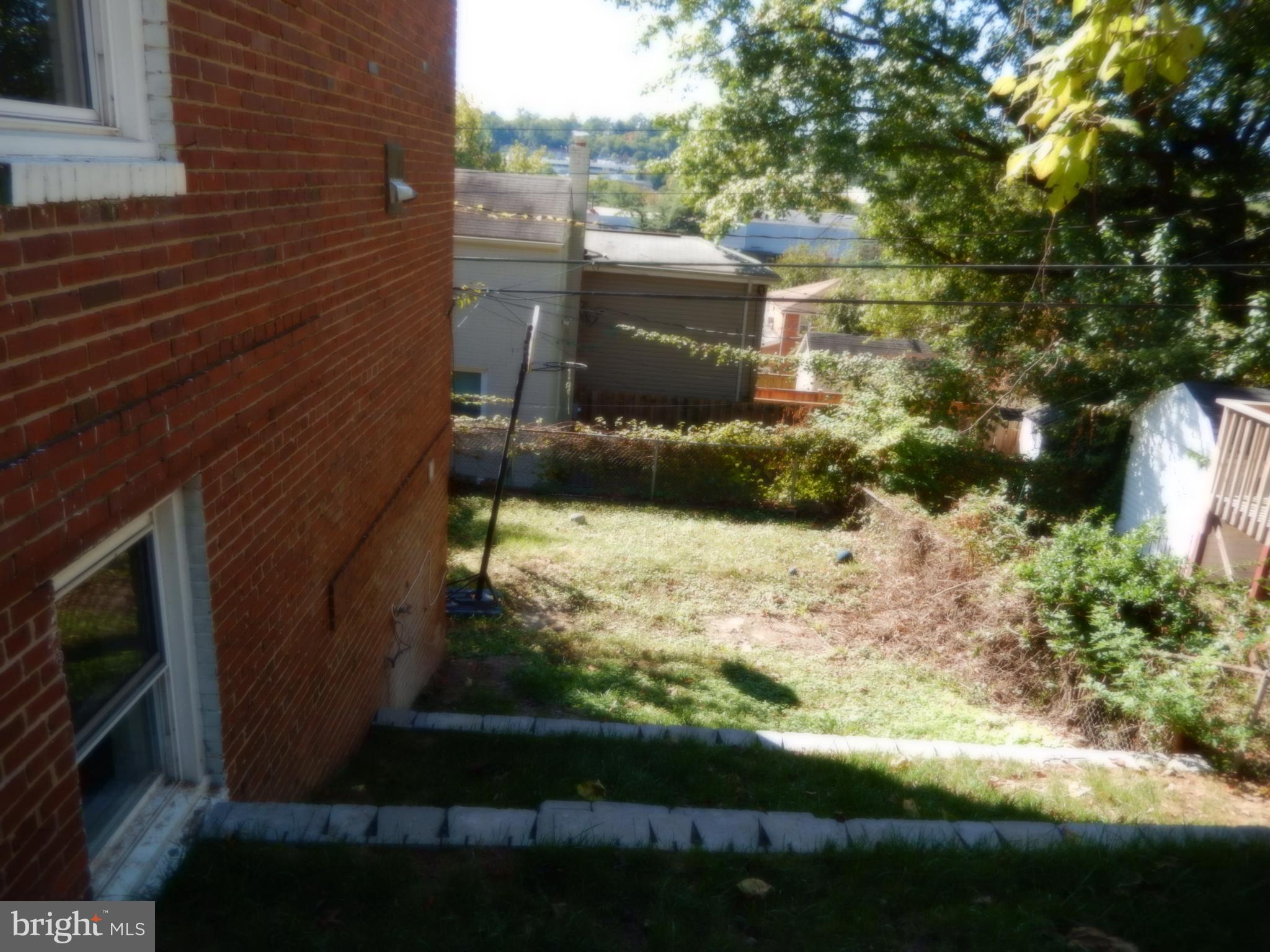 3718 South Kemper Road Arlington, VA 22206 - Photo 15 of 15 Exterior (Rear)