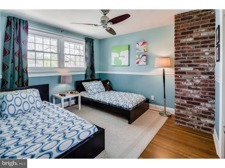 1109 Coopers Kill Road Cherry Hill, NJ 08034 - Photo 18 of 25 Gallery Image 18