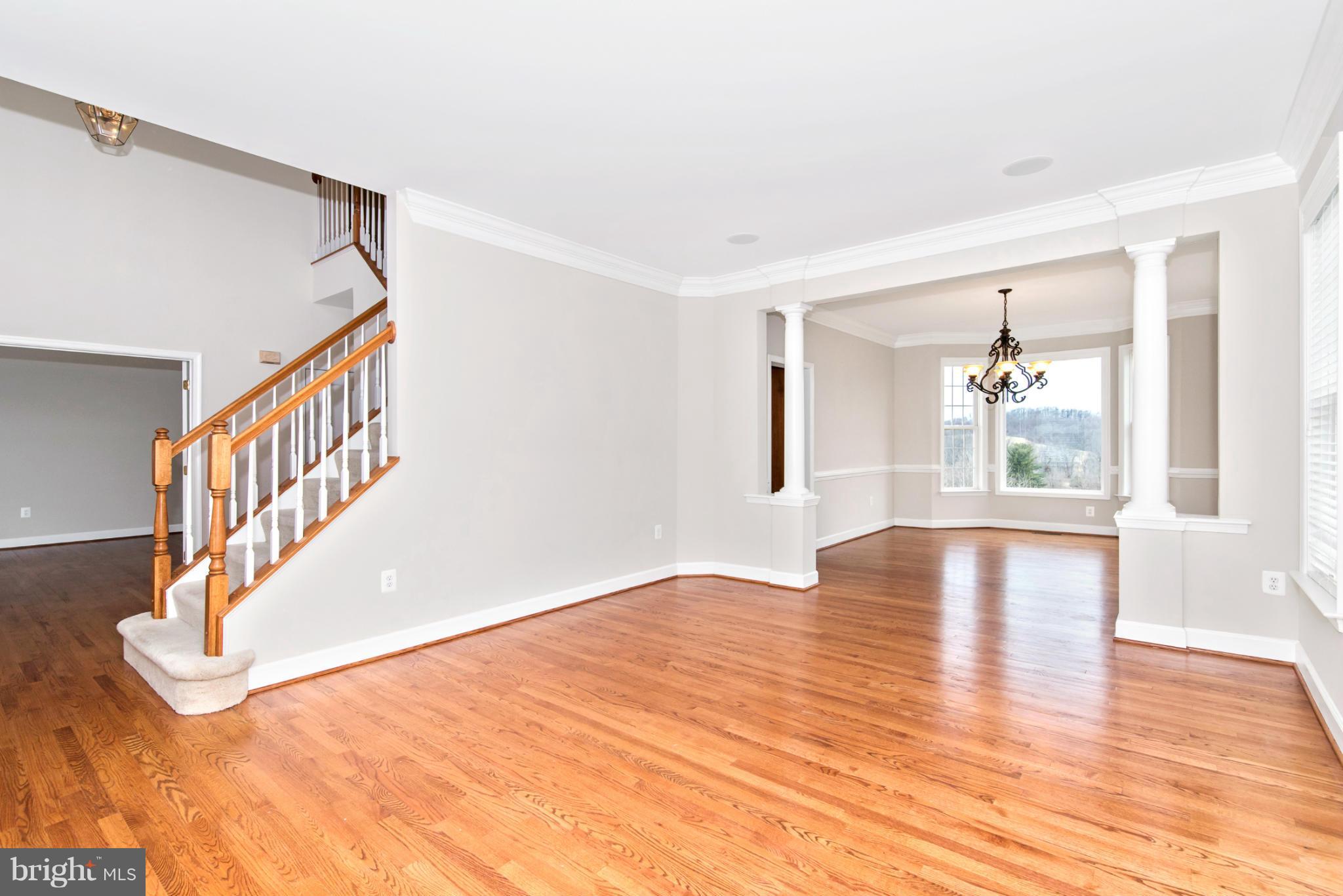 11012 Country Club Road New Market, MD 21774 - Photo 11 of 30 Living Room