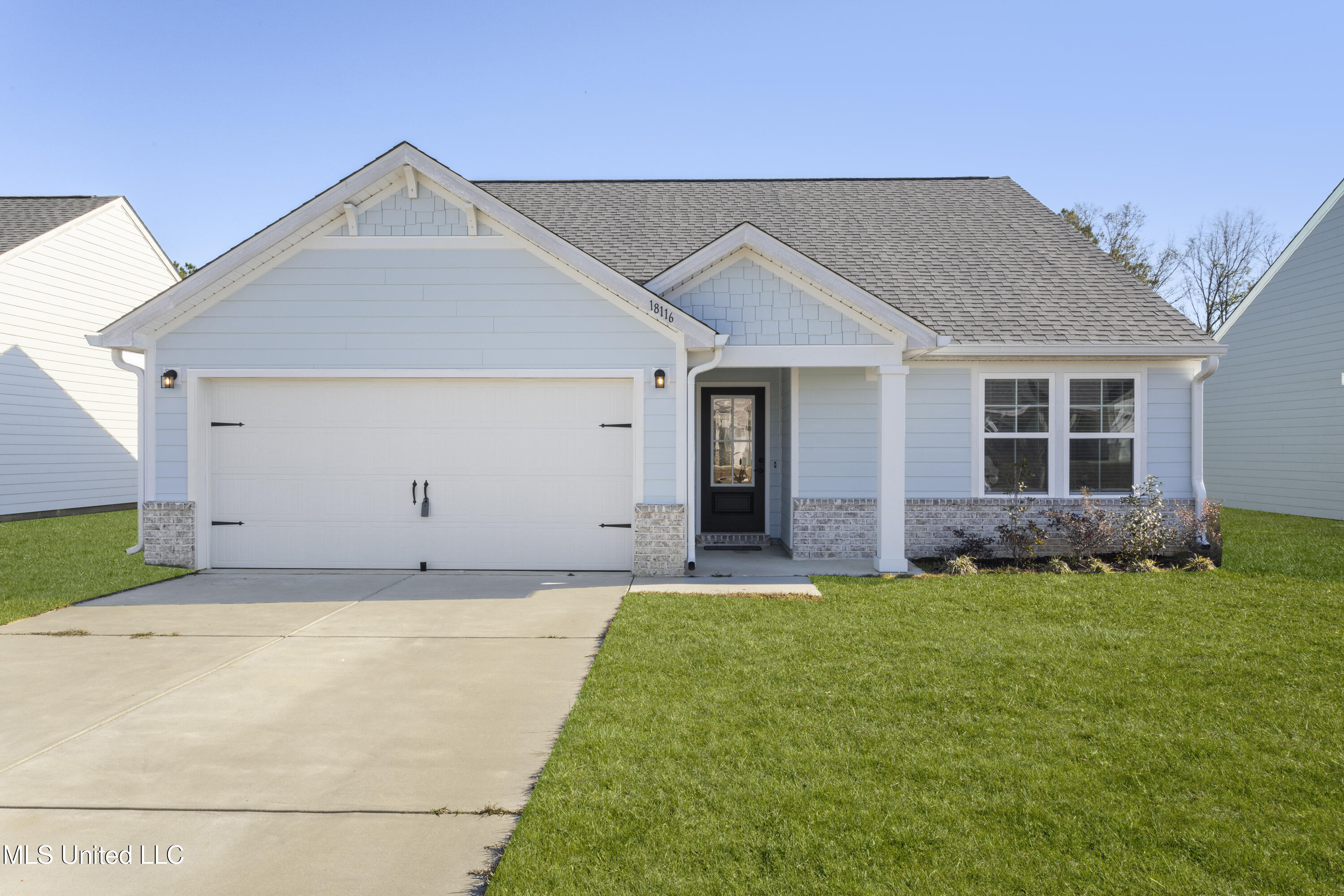 18116 Crane Rdg Cove Gulfport, MS 39503 - Photo 2 of 37 0001