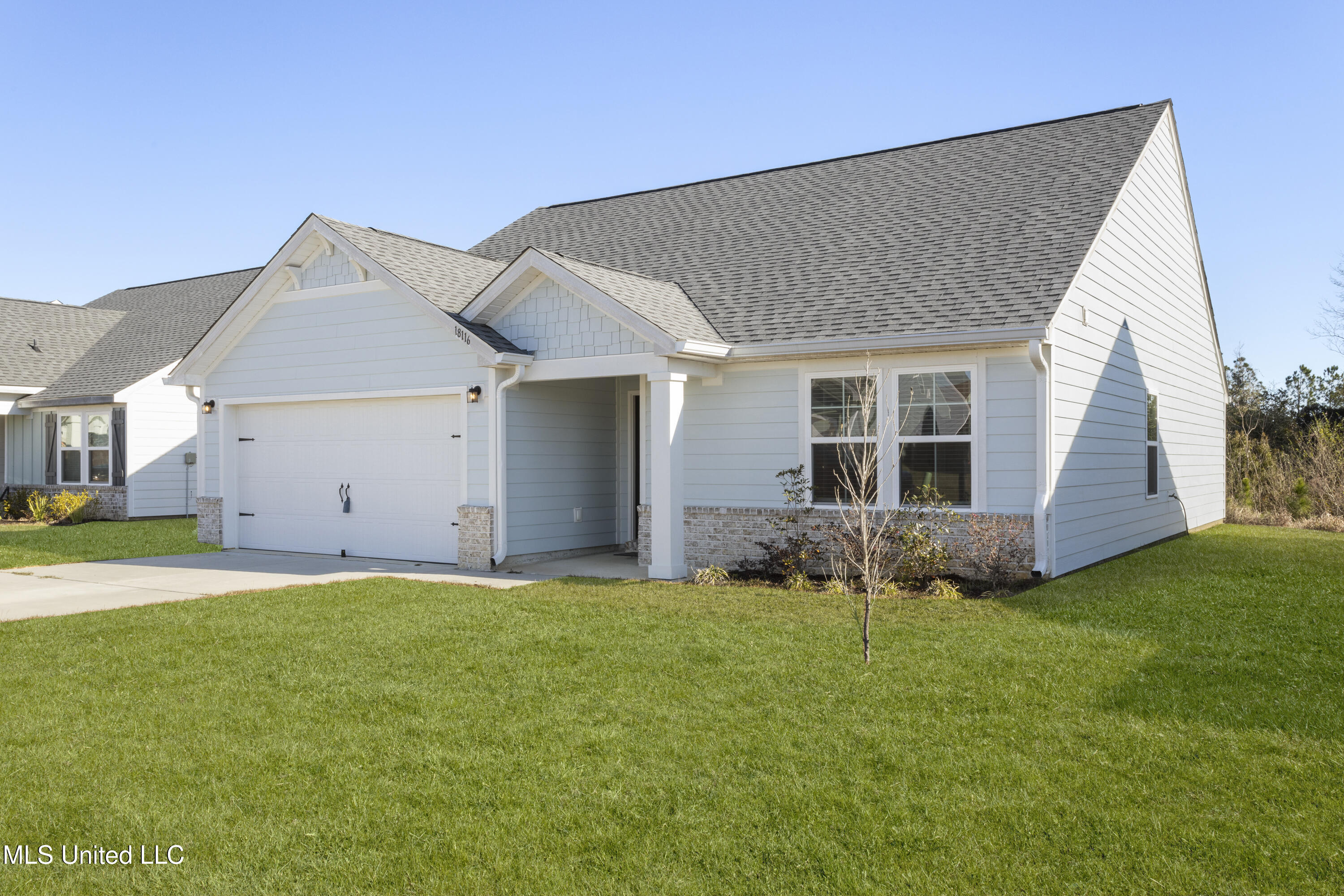 18116 Crane Rdg Cove Gulfport, MS 39503 - Photo 3 of 37 0002