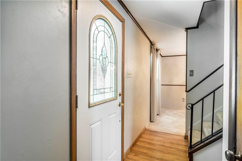 236 Sleepy Hollow Road Pittsburgh, PA 15216 - Photo 3 of 25 Gallery Image 3