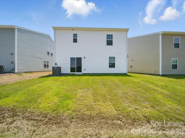 $2,750 | 13300 Hampton Bay Lane, Charlotte, NC 28262