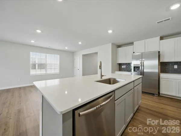 $2,750 | 13300 Hampton Bay Lane, Charlotte, NC 28262