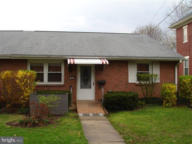 303 North Broad Street Lititz, PA 17543 - Photo 2 of 9
