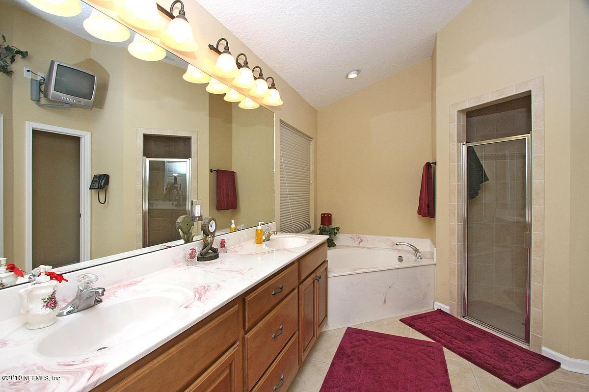 710 Otis Road Jacksonville, FL 32220 - Photo 13 of 26 Master Bath