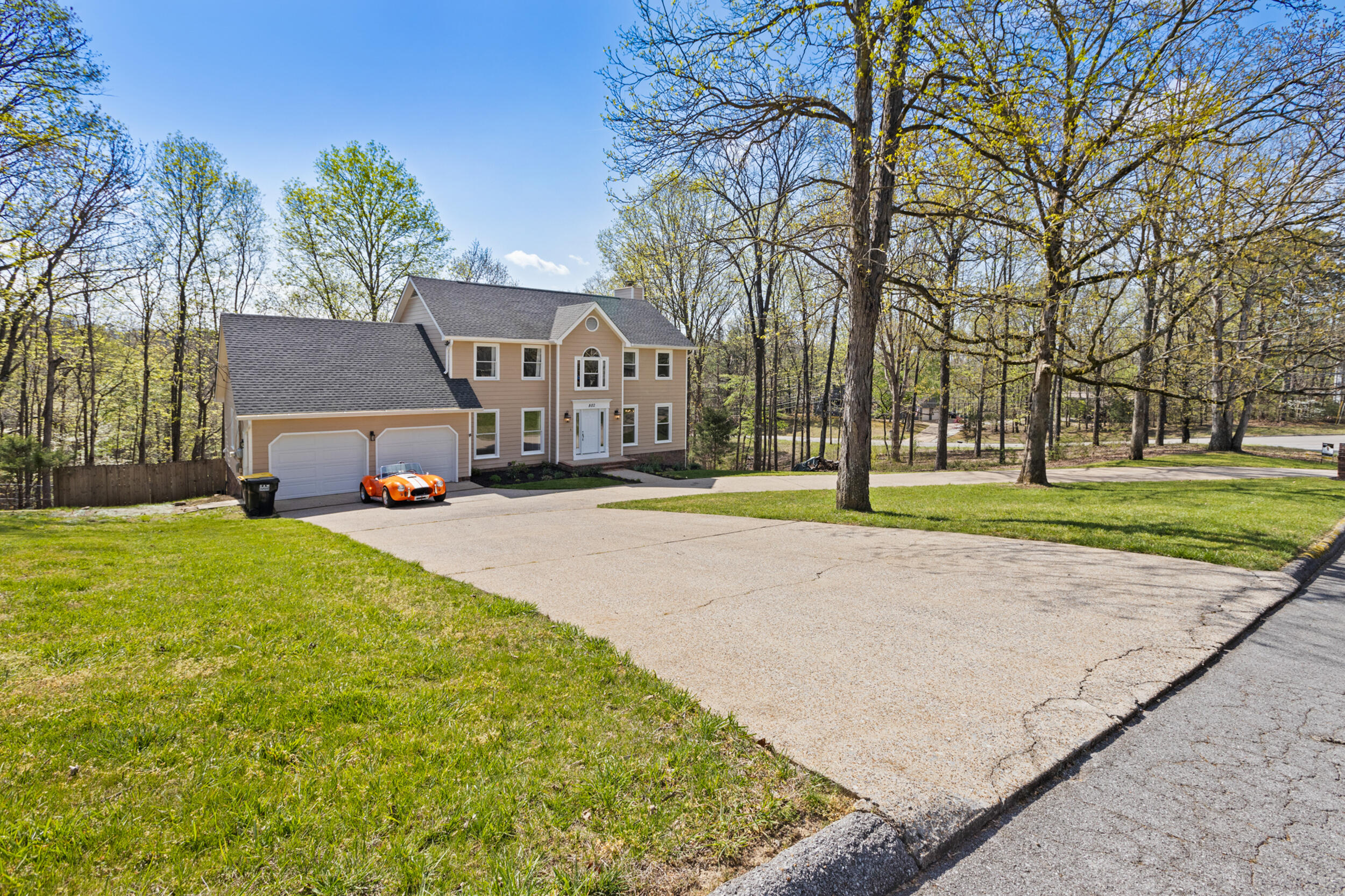 802 Brookhollow Lane Chattanooga, TN 37421 - Photo 3 of 60 802 Brookhollow Lane