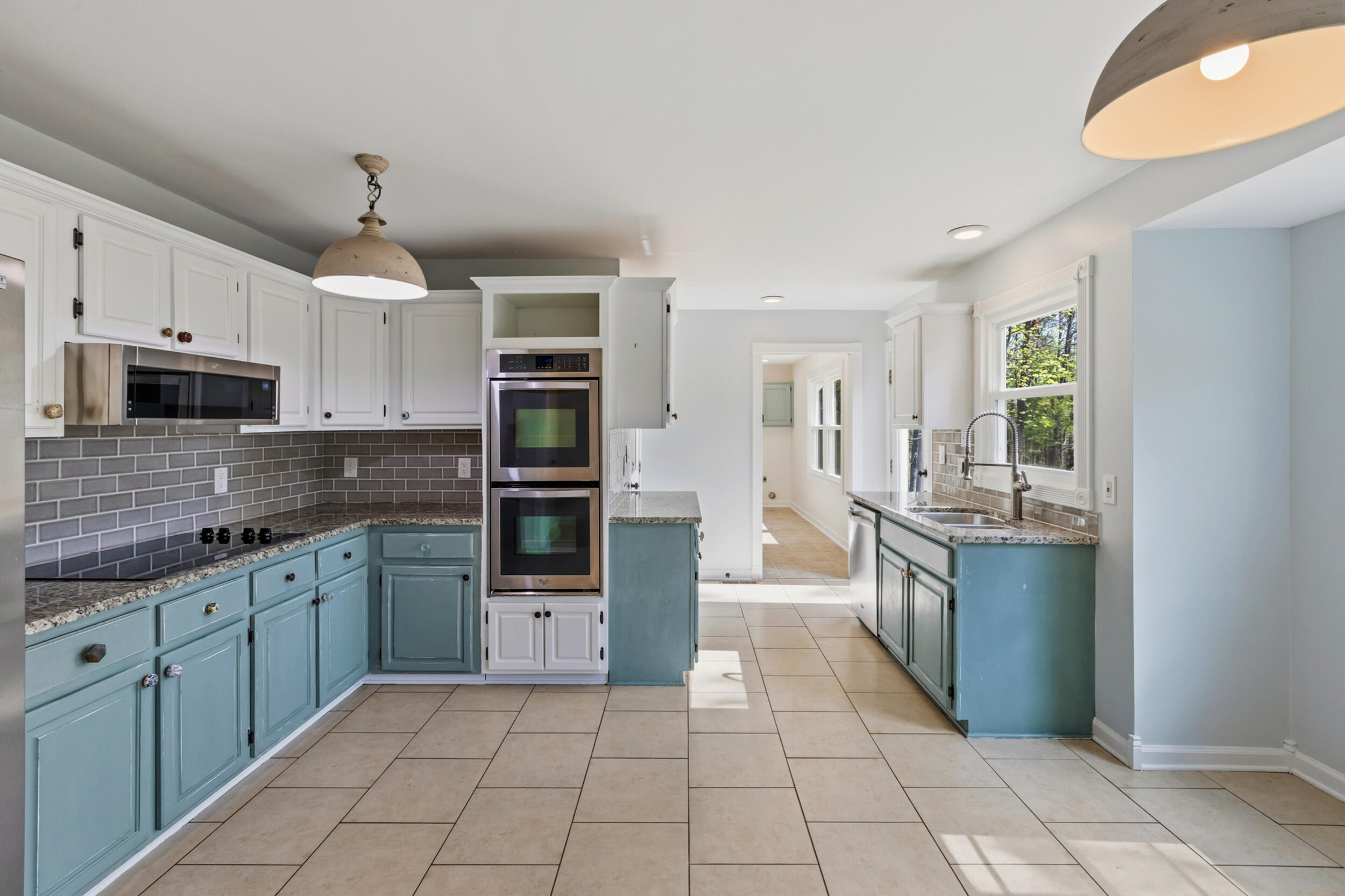 802 Brookhollow Lane Chattanooga, TN 37421 - Photo 37 of 60 Kitchen