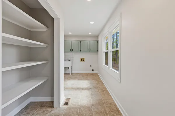 $529,900 | 802 Brookhollow Lane, Chattanooga, TN 37421