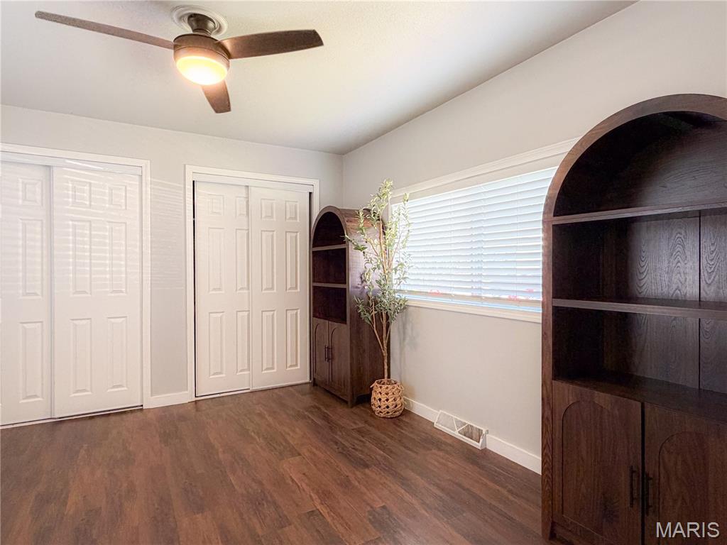 110 East 4th Street O'Fallon, IL 62269 - Photo 15 of 33