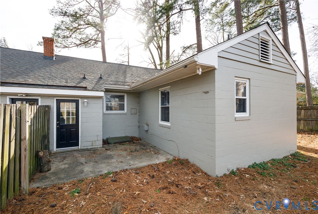 2506 Kenmore Road Henrico, VA 23228 - Photo 15 of 37