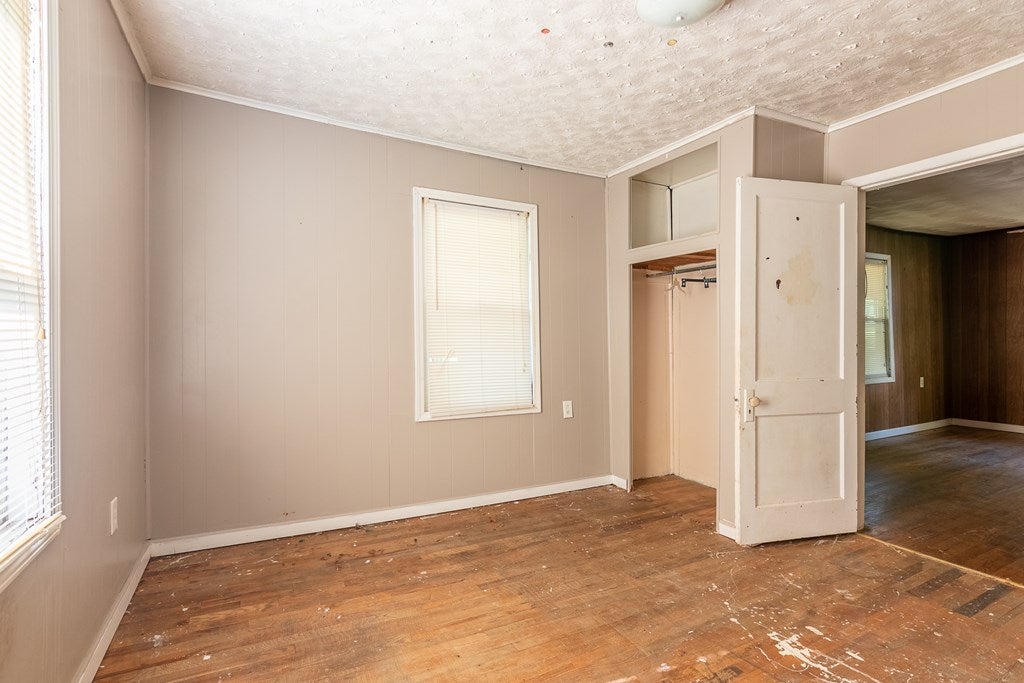 8090 Wilderness Road Bland, VA 24315 - Photo 8 of 50 Gallery Image 8