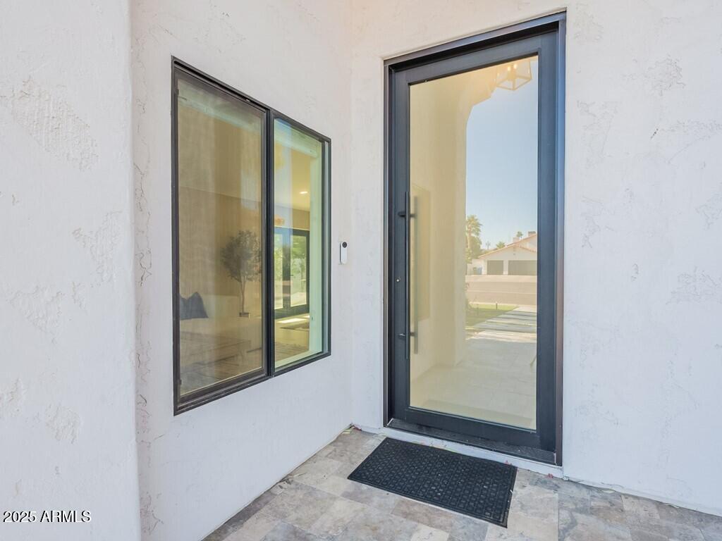 4748 East Redfield Road Phoenix, AZ 85032 - Photo 4 of 73 004_Entrance to Home