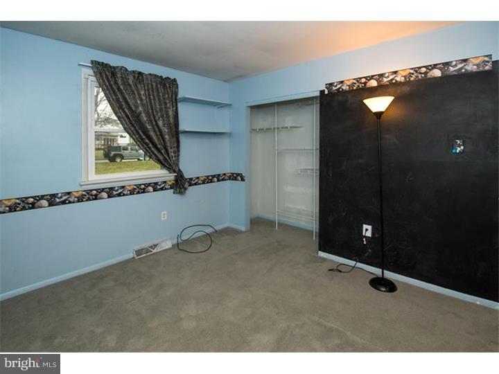 29 Centennial Road Warminster, PA 18974 - Photo 13 of 25 Bedroom 2