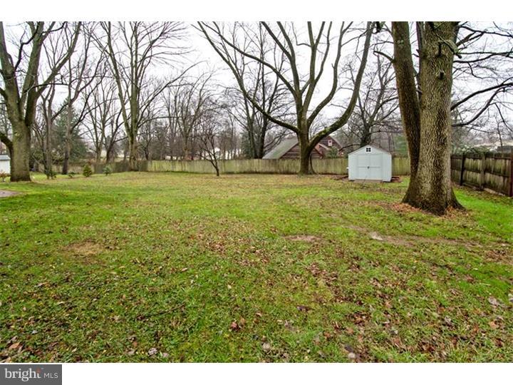 29 Centennial Road Warminster, PA 18974 - Photo 24 of 25 Back Yard