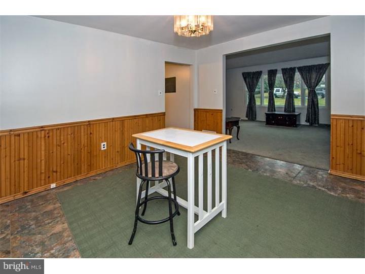 29 Centennial Road Warminster, PA 18974 - Photo 5 of 25 Dining Room