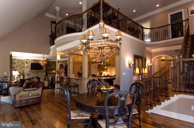905 Hayfields Road Cockeysville, MD 21030 - Photo 17 of 17 a view of a livingroom with furniture and window