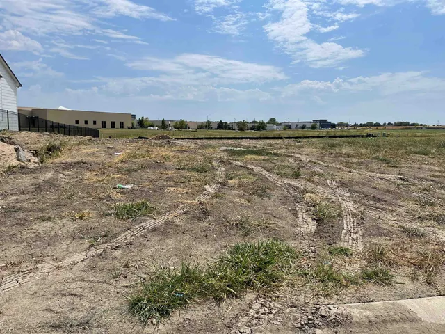 $45,000 | 1119 West Lakeway Court, Andover, KS 67002