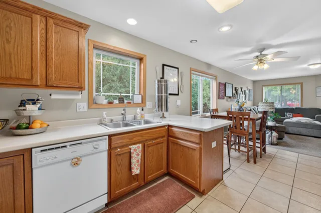 $515,000 | 1006-1008 Georgene Street, Dodgeville, WI 53533