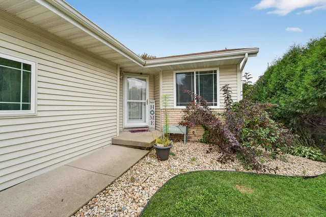 $515,000 | 1006-1008 Georgene Street, Dodgeville, WI 53533