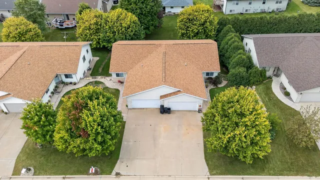 $515,000 | 1006-1008 Georgene Street, Dodgeville, WI 53533