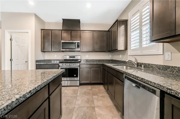 $2,100 | 3728 West Colton Avenue, North Las Vegas, NV 89032