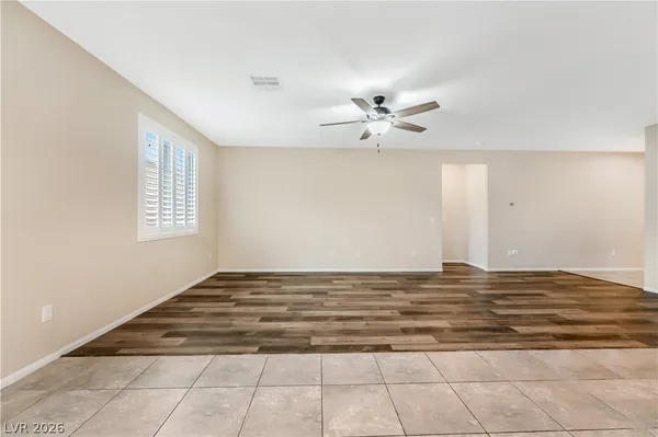 $2,100 | 3728 West Colton Avenue, North Las Vegas, NV 89032