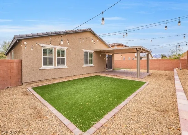 $2,100 | 3728 West Colton Avenue, North Las Vegas, NV 89032