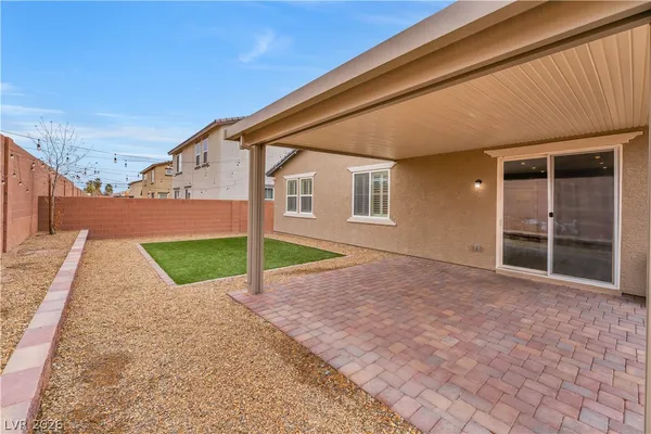 $2,100 | 3728 West Colton Avenue, North Las Vegas, NV 89032
